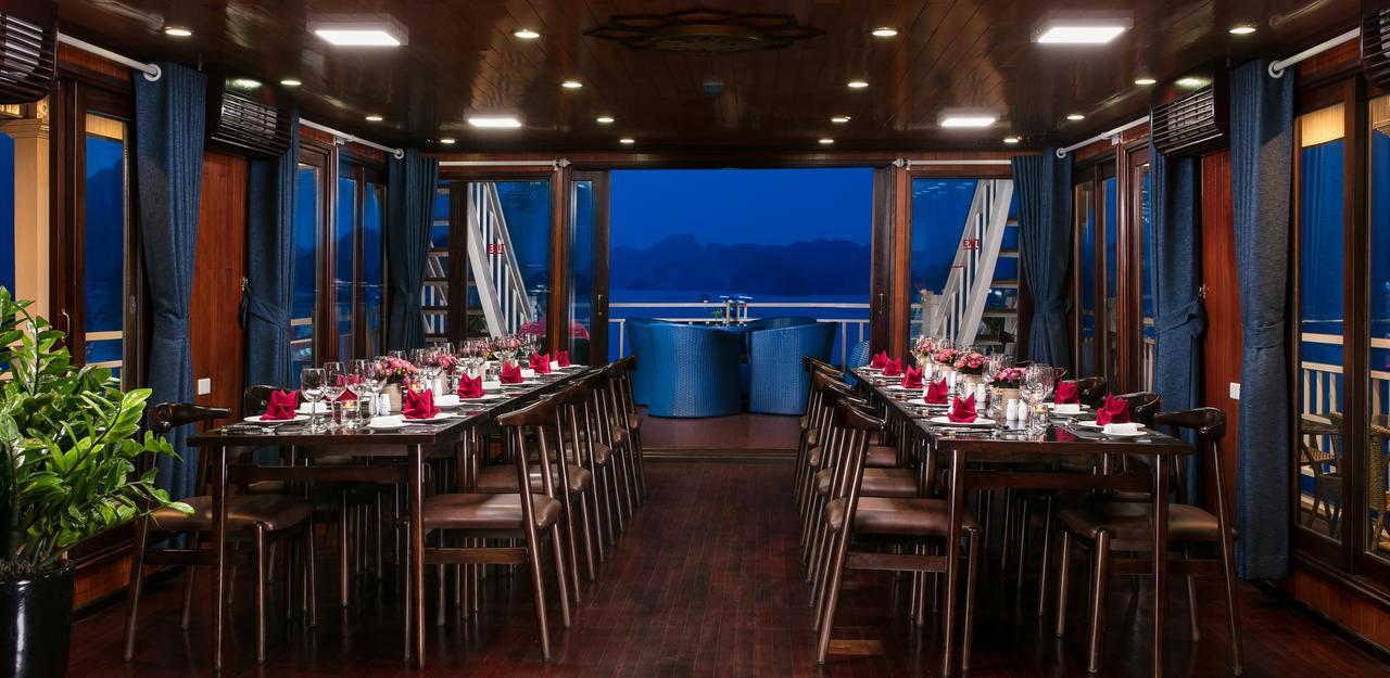 Flamingo Luxury Cruises Hotel Ha Long Exterior photo